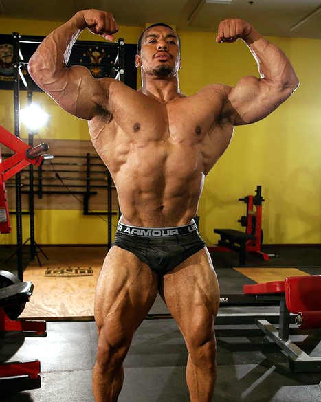 How Old Is Larry Wheels